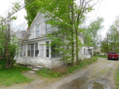 /international/us/25-leavitt-street-skowhegan-me-110108171988/