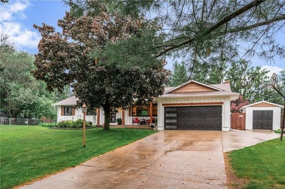 /international/us/2646-greenmeadow-court-stillwater-mn-110100267883/
