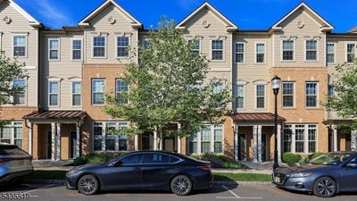 /international/us/15-s-davenport-st-somerville-boro-nj-110108424564/