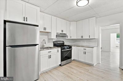 /international/us/116-e-wilson-boulevard-hagerstown-md-110110223647/