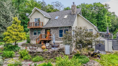 /international/us/1196-osborne-rd-road-new-milford-pa-110100726433/