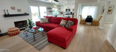 /international/us/3327-rainbow-creek-circle-thousand-oaks-ca-110102595049/