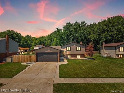 /international/us/32977-redbud-parkway-new-baltimore-mi-110101321307/?lang=zh-tw