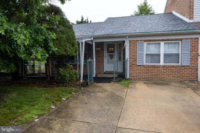 /international/us/1701-heather-place-clementon-nj-110108393579/