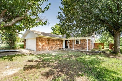 /international/us/1315-hunters-glen-street-breckenridge-tx-110100372005/
