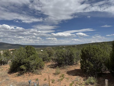 /international/us/14-galisteo-court-sandia-park-nm-110101139563/?lang=zh-tw