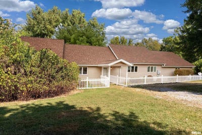 /international/us/350-oak-grove-road-makanda-il-110107156613/