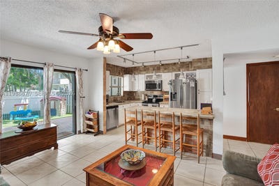 /international/us/16465-ne-26th-ave-north-miami-beach-fl-110107029719/
