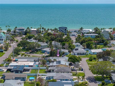 /international/us/16003-2nd-street-e-redington-beach-fl-110088814969/?lang=en