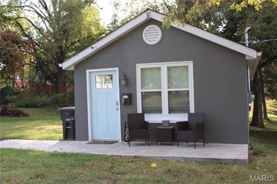 /international/us/308-cedar-street-perryville-mo-110110351625/