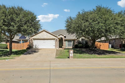 /international/us/705-mcalpin-road-midlothian-tx-110120410549/