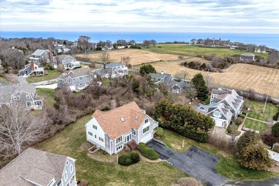 /international/us/11-joyce-circle-east-dennis-ma-110107289105/