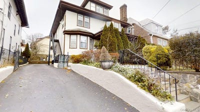 /international/us/248-westchester-avenue-fleetwood-ny-110104126337/