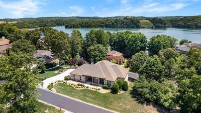 /international/us/402-catoosa-lane-loudon-tn-110101312023/