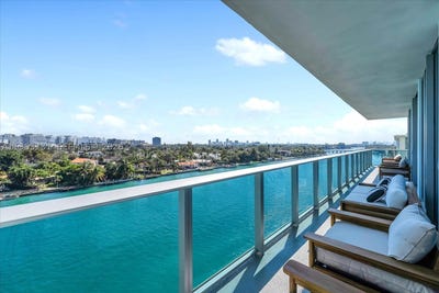 /international/us/9201-e-bay-harbor-dr-bay-harbor-islands-fl-110105632026/