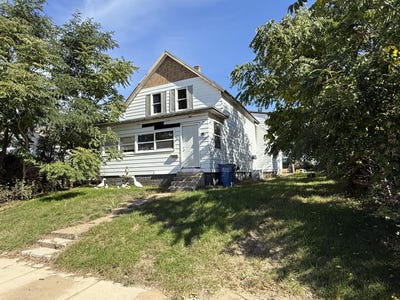/international/us/1722-tennessee-street-michigan-city-in-110120497982/