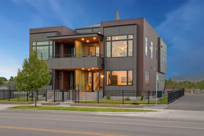 /international/us/210-old-mill-road-missoula-mt-110102077373/
