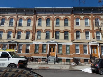 /international/us/2031-palmetto-street-ridgewood-ny-110105273641/