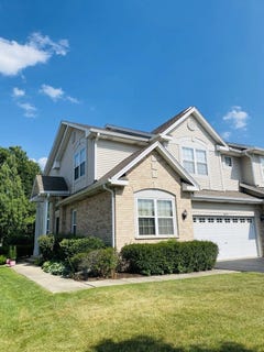 /international/us/9241-waterfall-glen-boulevard-darien-il-110120555065/