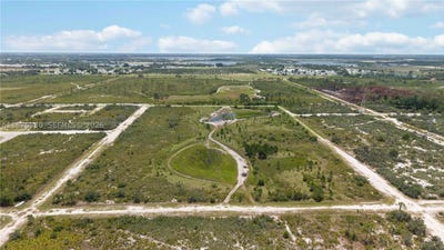 /international/us/1203-harrisburg-rd-avon-park-fl-110108872658/