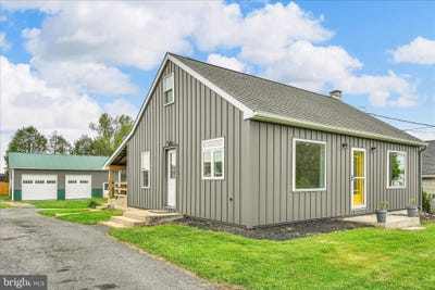 /international/us/4381-division-highway-east-earl-pa-110107718011/