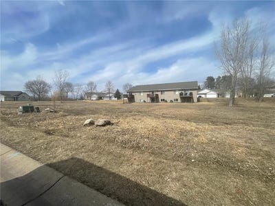 /international/us/7624-red-fox-trail-greenfield-mn-110098216374/