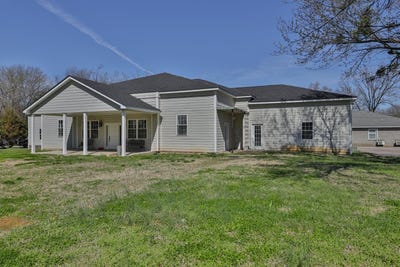 /international/us/242-magnolia-avenue-mckenzie-tn-110090770453/