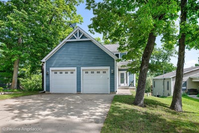 /international/us/132-longwood-drive-ingleside-il-110108341761/