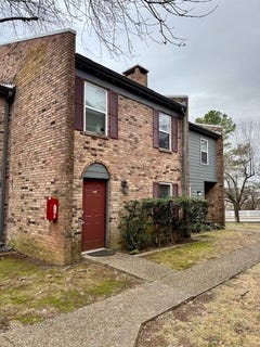 /international/us/280-s-hill-avenue-fayetteville-ar-110108856025/