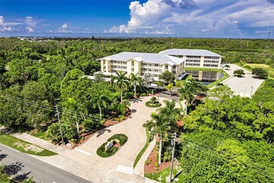/international/us/101-natures-way-rotonda-west-fl-110120482711/