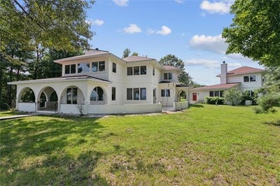 /international/us/188-tranquility-road-reedville-va-110093618473/