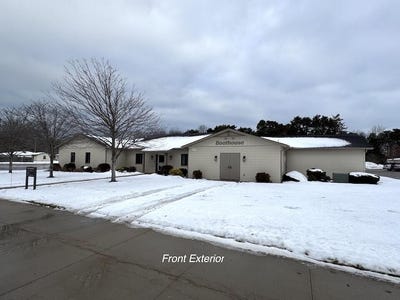 /international/us/1627-w-lakewood-boulevard-holland-mi-110105270574/