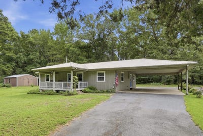 /international/us/724-lone-pine-rd-s-greers-ferry-ar-110108937371/
