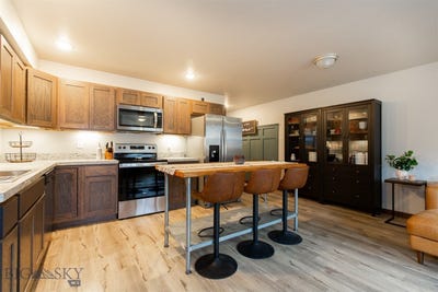 /international/us/1309-westwood-circle-unit-c-belgrade-mt-110098338667/