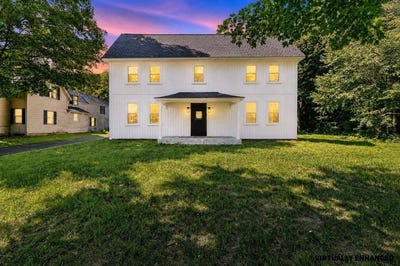 /international/us/9-high-street-boscawen-nh-110119612894/