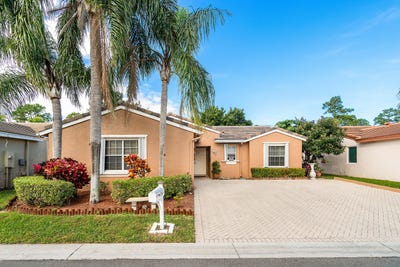 /international/us/156-caribe-court-greenacres-fl-110100024381/