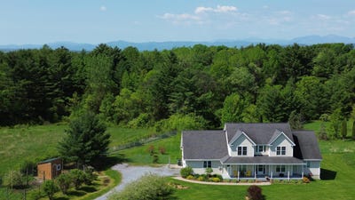 /international/us/55-braeside-place-ferrisburgh-vt-110107667351/