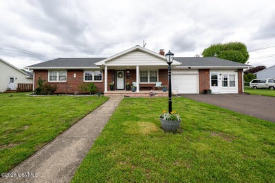 /international/us/1105-e-5th-street-berwick-pa-110107716751/