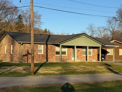 /international/us/11-garner-street-liberty-ky-110103978026/
