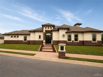 /international/us/2704-willow-street-pharr-tx-110108227620/