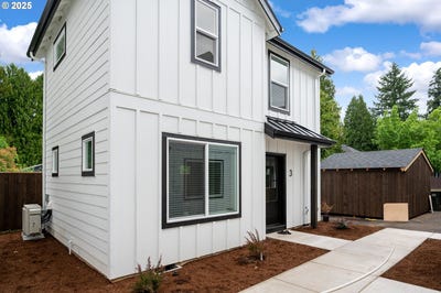 /international/us/4103-se-olsen-st-milwaukie-or-110100562770/