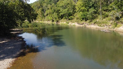 /international/us/22798-river-view-drive-richland-mo-110107764829/