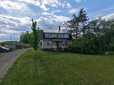 /international/us/181-hill-siding-road-littleton-me-110108475148/