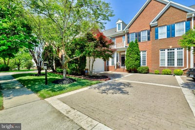/international/us/43642-hartshire-terrace-leesburg-va-110107844455/