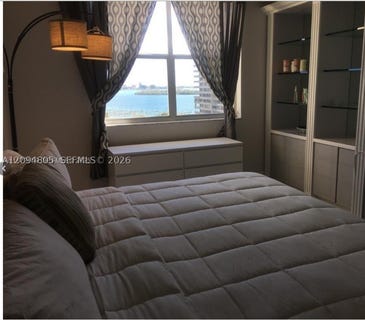 /international/us/11111-biscayne-blvd-miami-fl-110110355014/