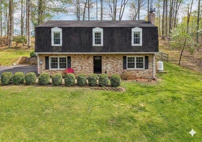 /international/us/1764-hidden-forest-dr-goodview-va-110107314505/