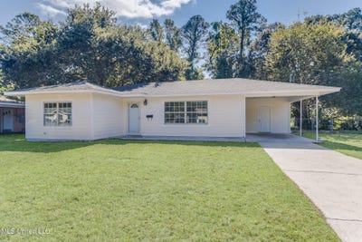 /international/us/215-ridgeway-drive-gulfport-ms-110103335302/