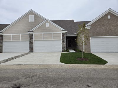 /international/us/4268-plum-village-circle-monroe-mi-110107082209/