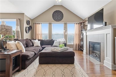 /international/us/4911-141st-terrace-basehor-ks-110108170250/