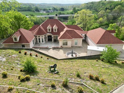 /international/us/101-cave-creek-road-thayer-mo-110108015878/